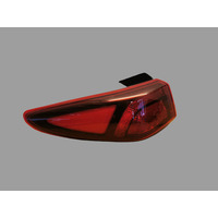Lamp Assy-Rear Comb Outsi 92401J9500 for Hyundai