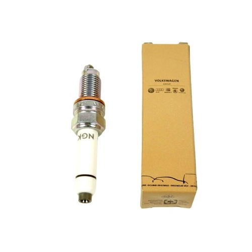 Spark Plug 04E905601B for Volkswagen