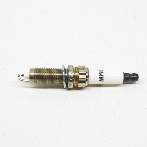 Spark plug 12120037580 For BMW