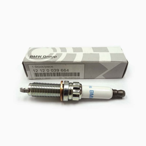 SPARK PLUG 12120040581 For BMW