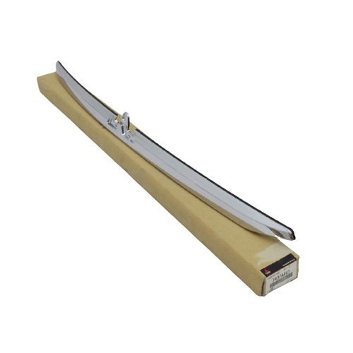 Garnish Tailgate 7407A463 for Mitsubishi