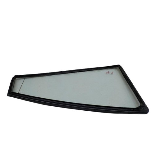 Glass Rear Door Partition L 84556-52D01 for Suzuki